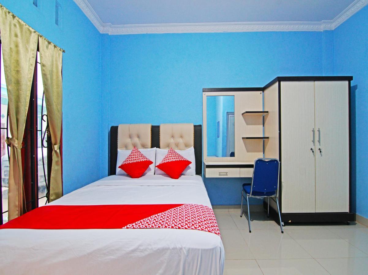 Oyo 90752 Ridho Guest House Syariah Dumai Bagian luar foto