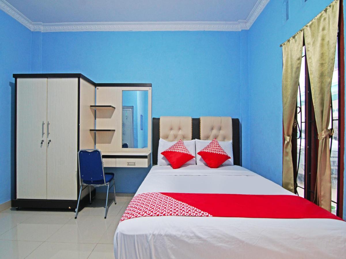 Oyo 90752 Ridho Guest House Syariah Dumai Bagian luar foto